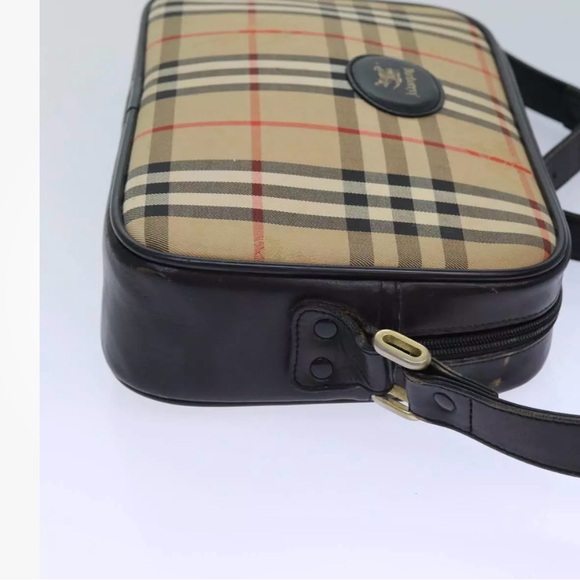 Burberry Bag - Picture 3 of 16